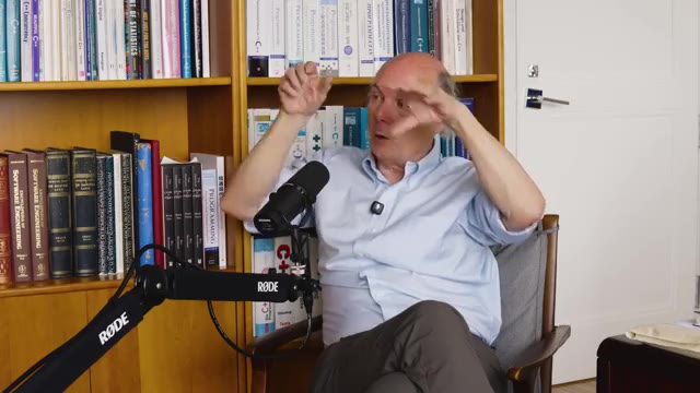 Stroustrup making the case that C++ can outrun C.