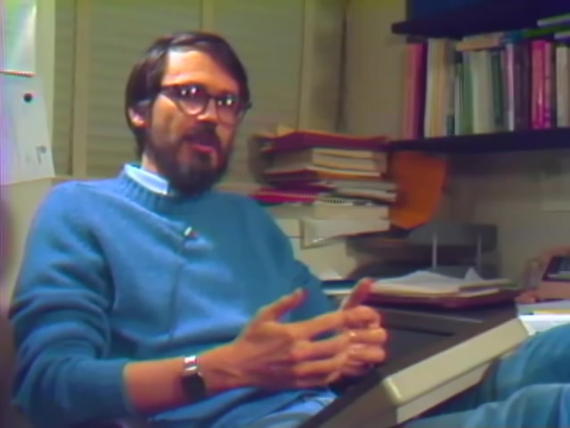 The Unix toolbox at 15:00 — dozens of small commands, each a file